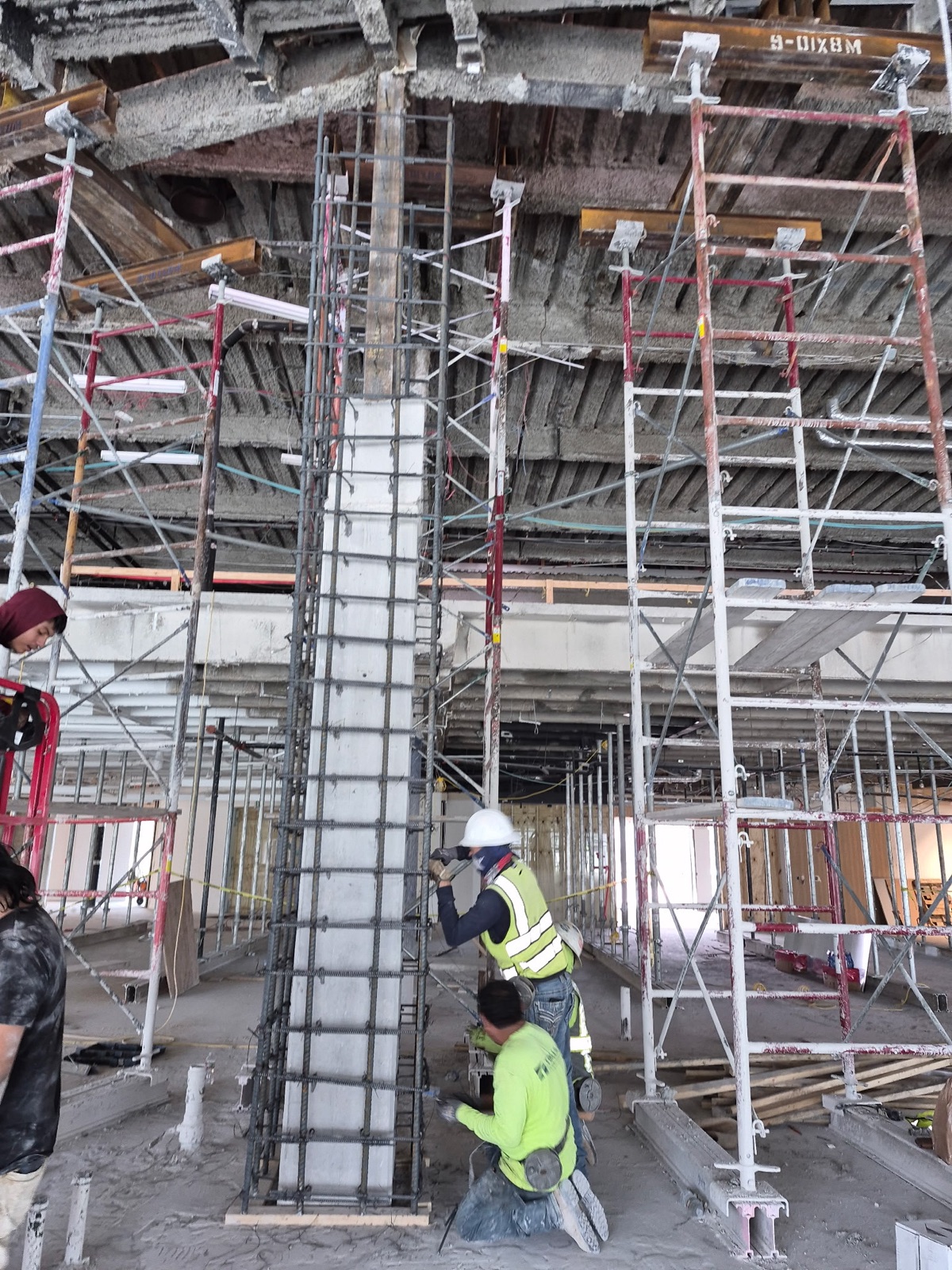 Column formwork with reinforcement cage